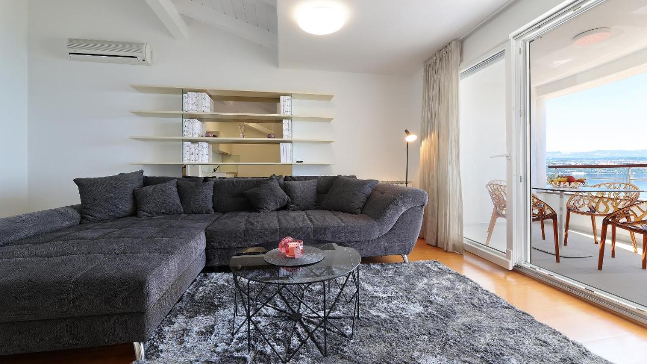 Sea View Apartment In Ičići Exteriér fotografie