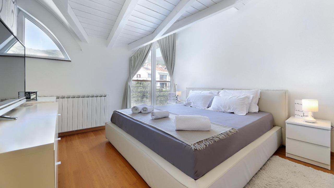 Sea View Apartment In Ičići Exteriér fotografie