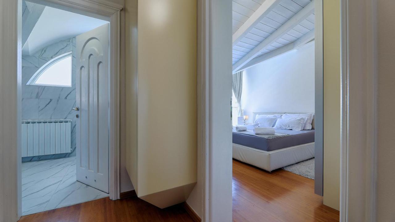 Sea View Apartment In Ičići Exteriér fotografie