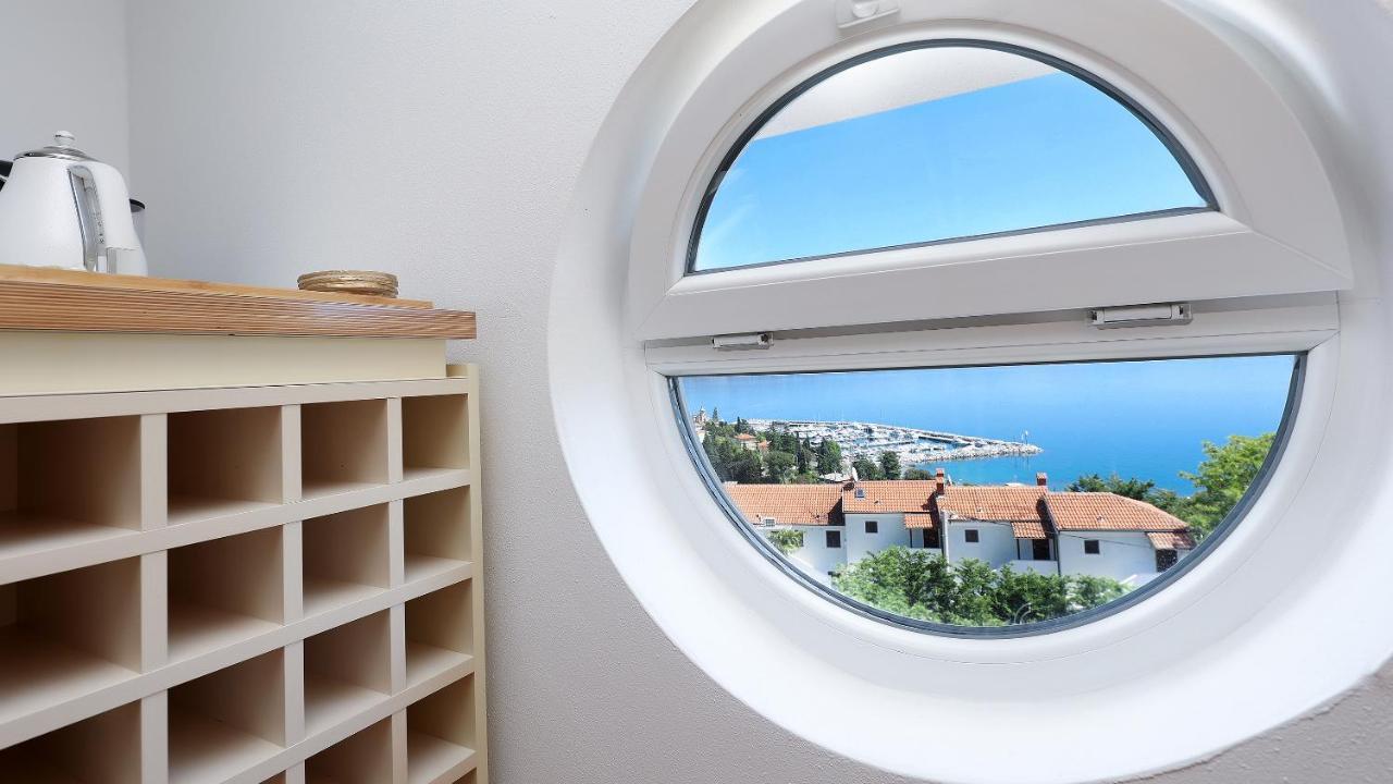 Sea View Apartment In Ičići Exteriér fotografie