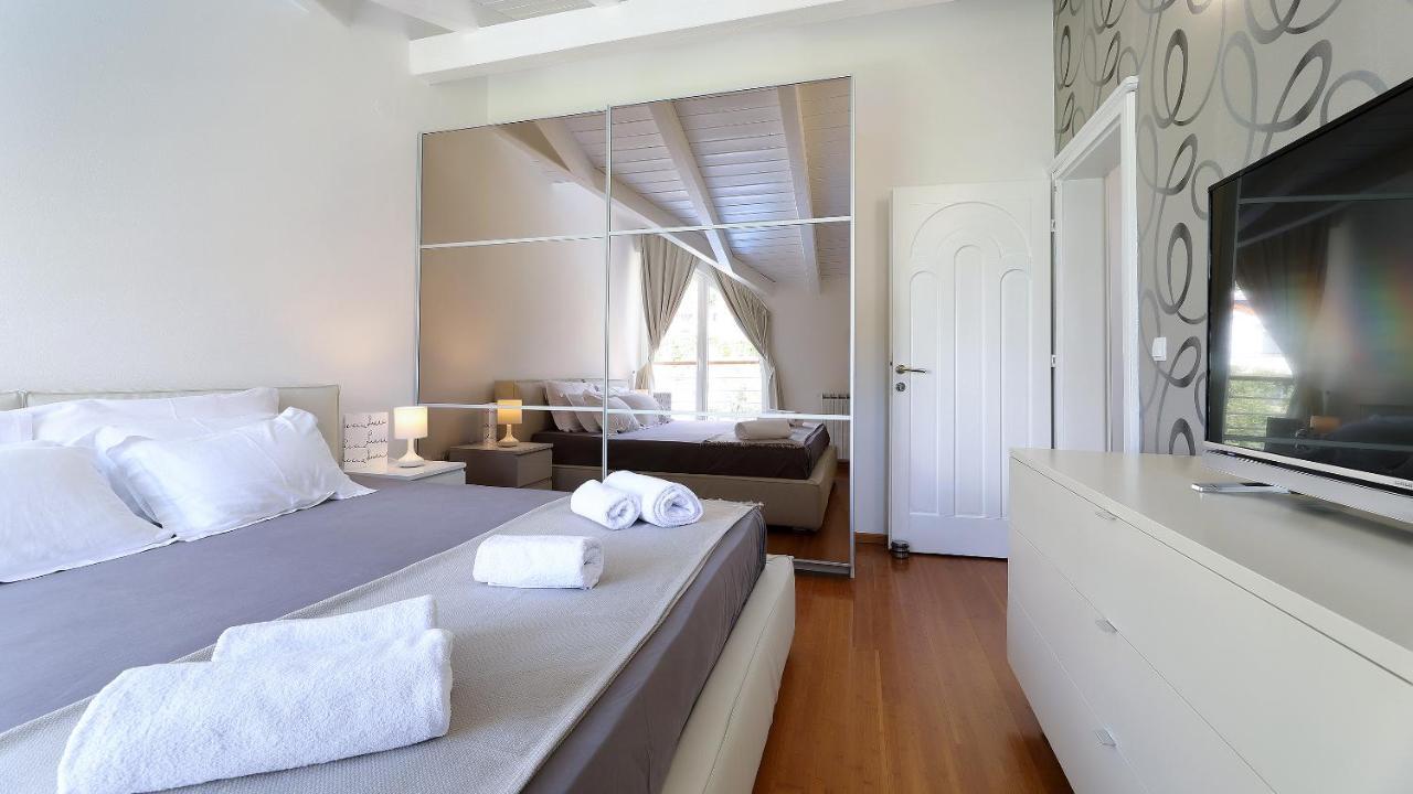 Sea View Apartment In Ičići Exteriér fotografie