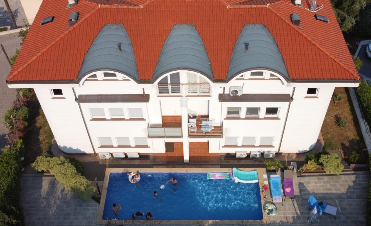 Sea View Apartment In Ičići Exteriér fotografie